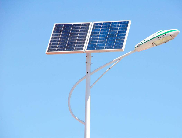 贵州太阳能路灯厂家浅析太阳能路灯的特点！